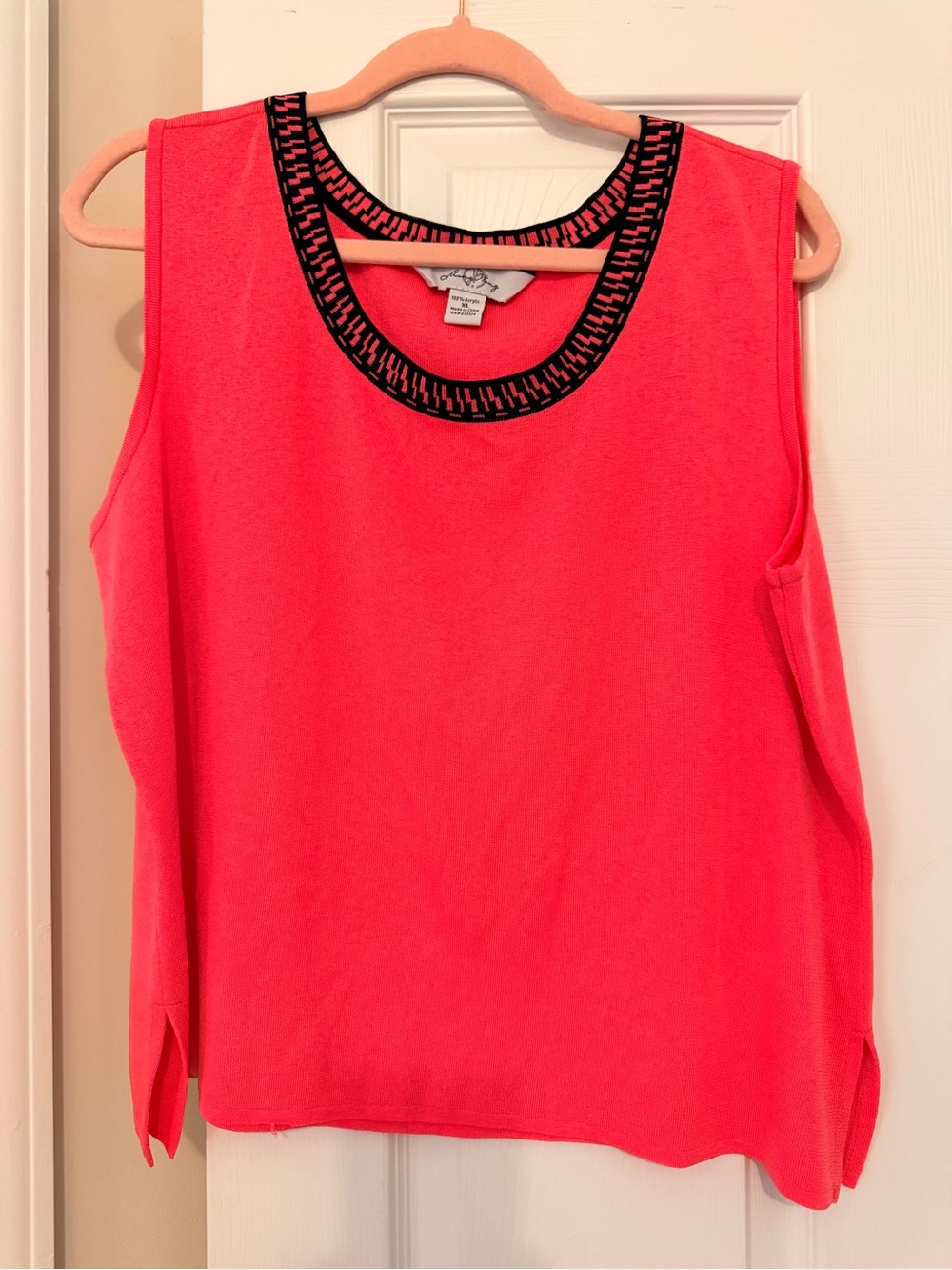 Ming Wang Coral Pink Sleeveless Knit Tank with Black Trim